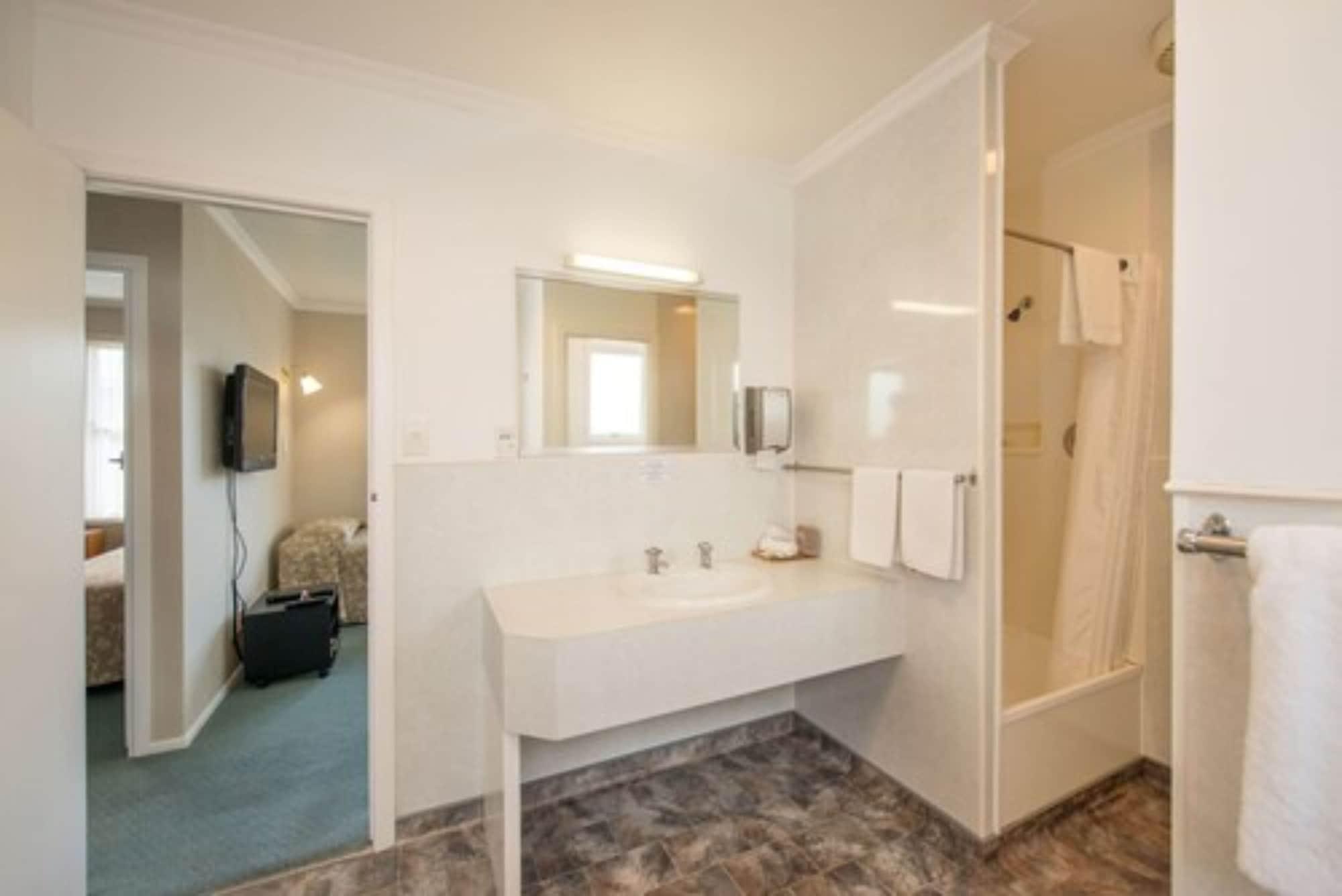 Amber Court Motel New Plymouth Buitenkant foto