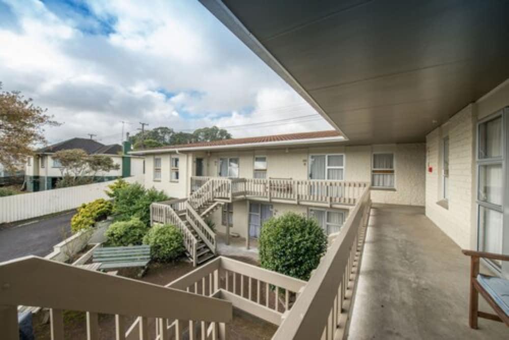Amber Court Motel New Plymouth Buitenkant foto