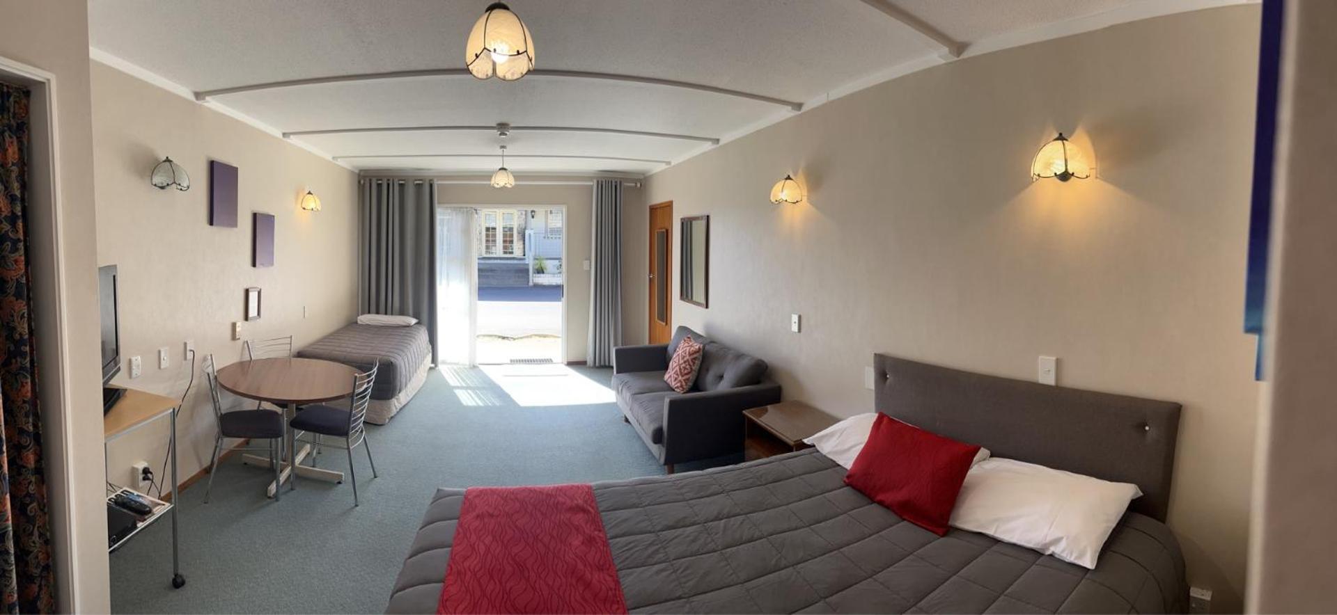 Amber Court Motel New Plymouth Buitenkant foto