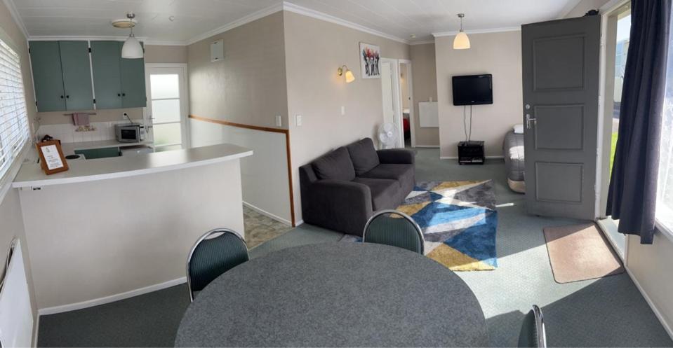 Amber Court Motel New Plymouth Buitenkant foto