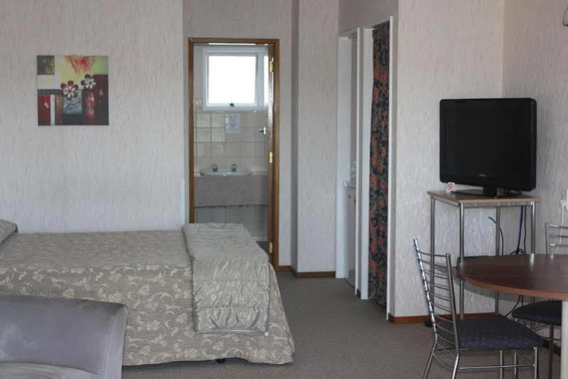 Amber Court Motel New Plymouth Buitenkant foto